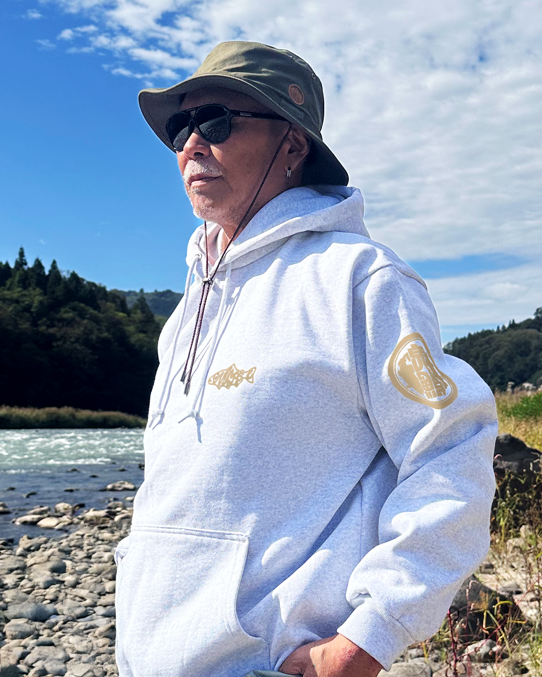 鬼鱒 15.0oz ヘヴィーウェイトフーディー