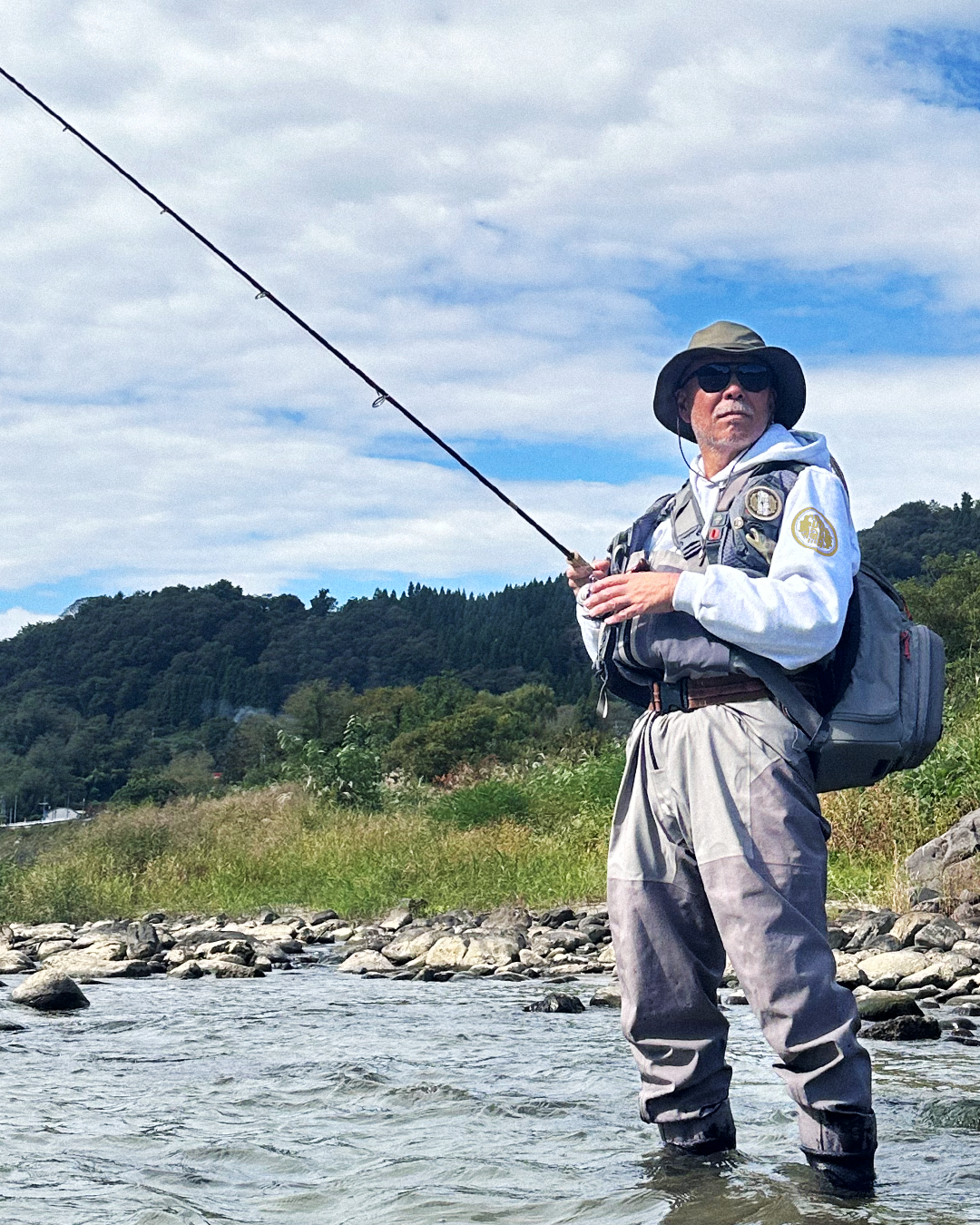 鬼鱒 15.0oz ヘヴィーウェイトフーディー