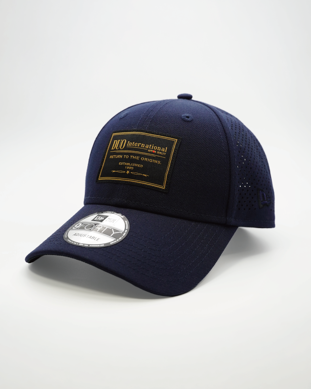 【先行予約受付中】NEW ERA® × DUO Laser Perforated CAP