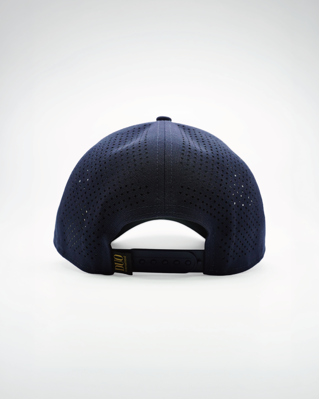 【先行予約受付中】NEW ERA® × DUO Laser Perforated CAP