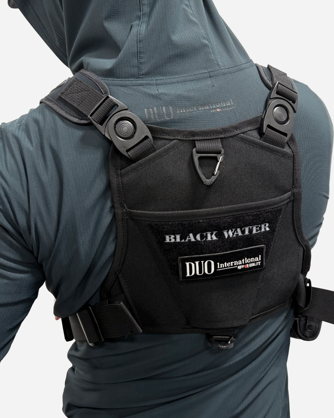 BLACKWATER チェストバッグ EXTREME 1