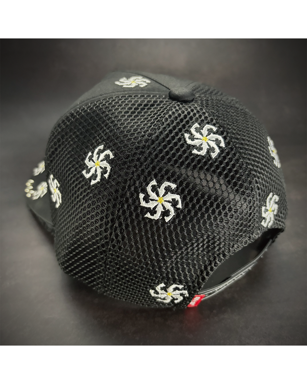 11$ Stone Cap