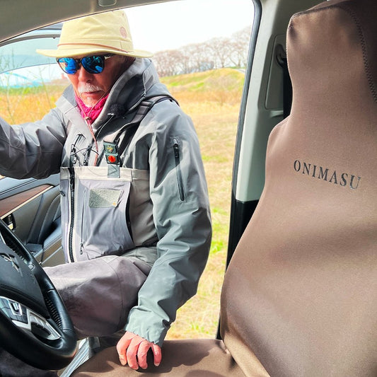 鬼鱒 ANGLER'S SEATCOVER